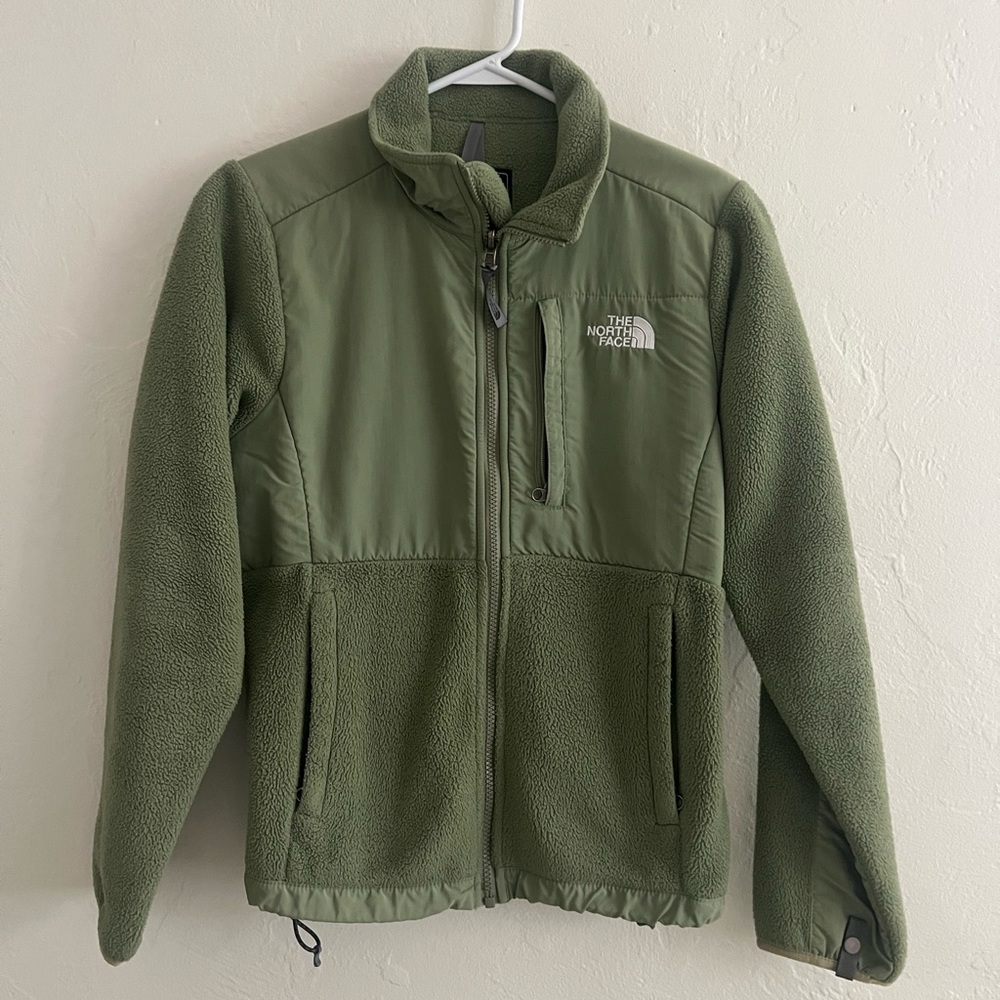 The North Face Women’s Denali Jacket - Size Small - Forest Green